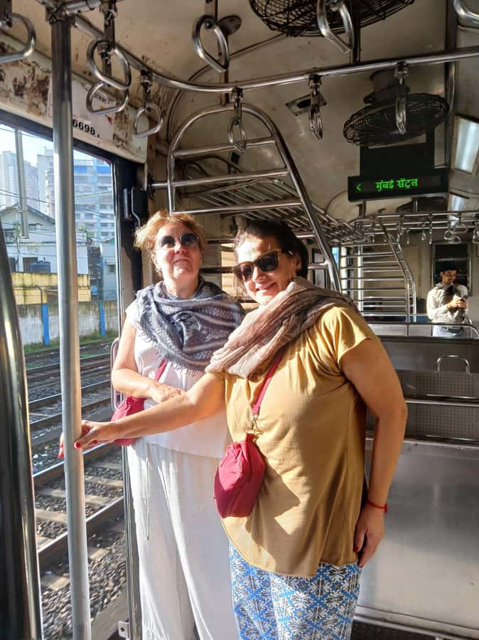 Mumbai:Dhobi Ghat Laundry,Dharavi Slum & Flower market Tour - Who should book this tour, and who might skip it