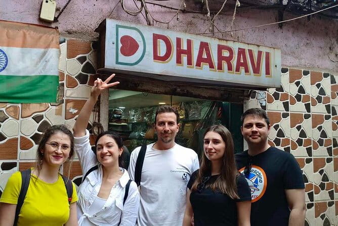 Mumbai: Dhobi Ghat Laundry & Dharavi Slum Tour with a Local - Dharavi with a resident guide, beyond Slumdog Millionaire