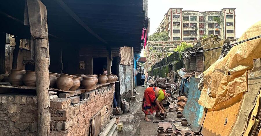 Mumbai: Discover India's Largest Slum -A Local's Perspective - Why a Dharavi Resident Guide changes the whole experience