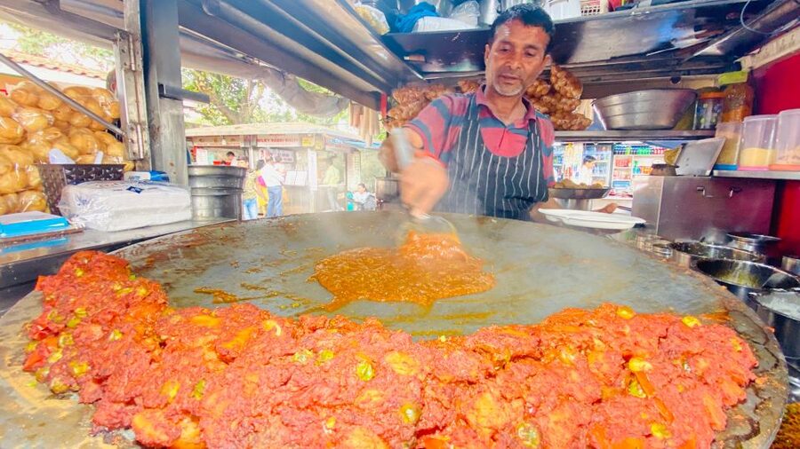 Mumbai: Evening Street Food Tasting & Cultural Market Tour - Local restaurant tastings: the part you’ll remember