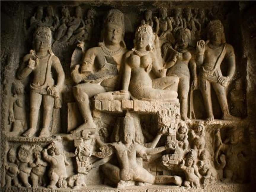 Mumbai: Exclusive Tour with Dharavi Slum & Elephanta Cave - Who this tour fits best