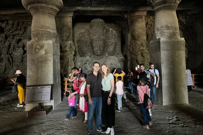 Mumbai Full-Day Sightseeing & Elephanta Caves Tour - Gateway of India, then straight into the UNESCO main event