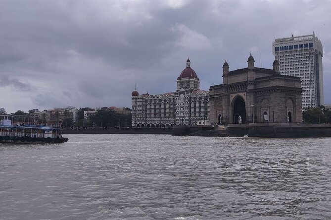 Mumbai Full-Day Sightseeing & Elephanta Caves Tour - Crawford Market shows up twice, and that is a clue