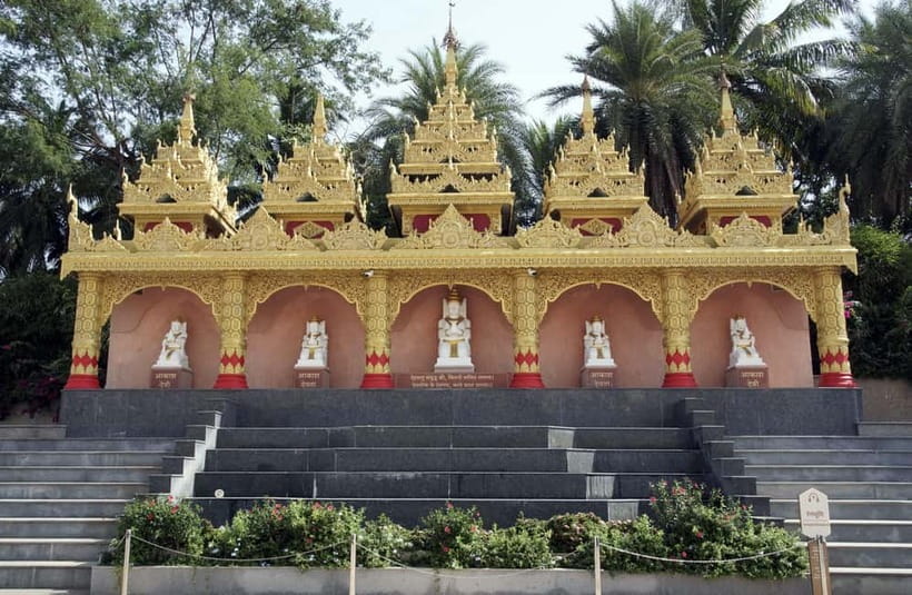 Mumbai Kanheri Caves & Vipassana Pagoda Tour - Kanheri Caves, rock-cut Buddhism inside Mumbai’s green pocket