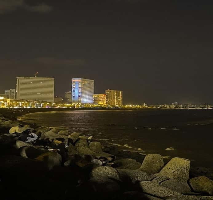 Mumbai: Private Night Sightseeing Tour with Pickup & Drop - Mumbai University, Churchgate Station, and Bombay High Court