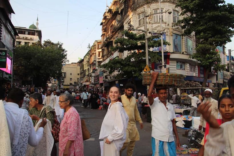 Mumbai: Private Sightseeing Tour with Top Highlights - South Mumbai’s grand streets, plus “just enough” museum and court vibes