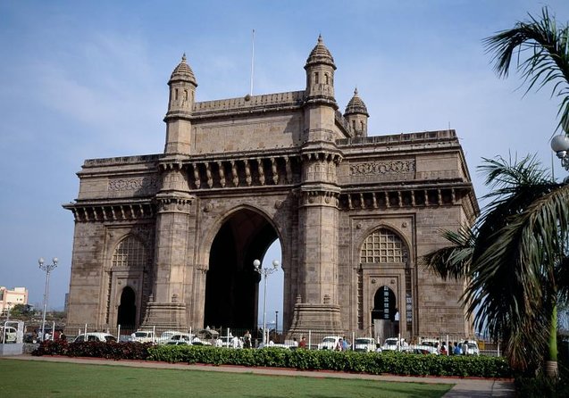 Mumbai Sky Line Private Sailing Excursion for up to 5ppl - Key highlights to know before you go
