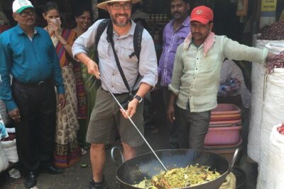 Mumbai Spice Markets and Bazaars Tour with Guide and Transport