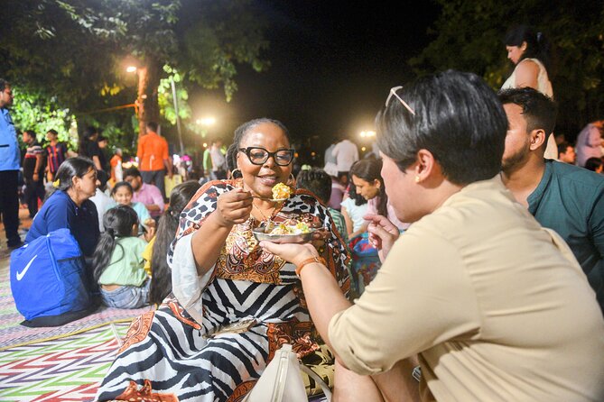Mumbai Street Food & Bazaar Tour with Local Transport - Key Highlights You’ll Actually Feel