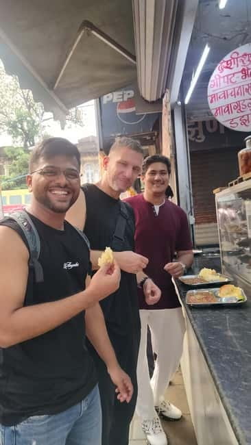 Mumbai: Street Food Crawl - Old town lanes and the “first taste” effect
