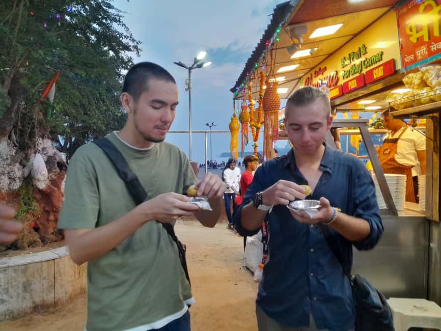 Mumbai Street Food & Market Tour - Meeting Point: The Easy Start Outside Burger King