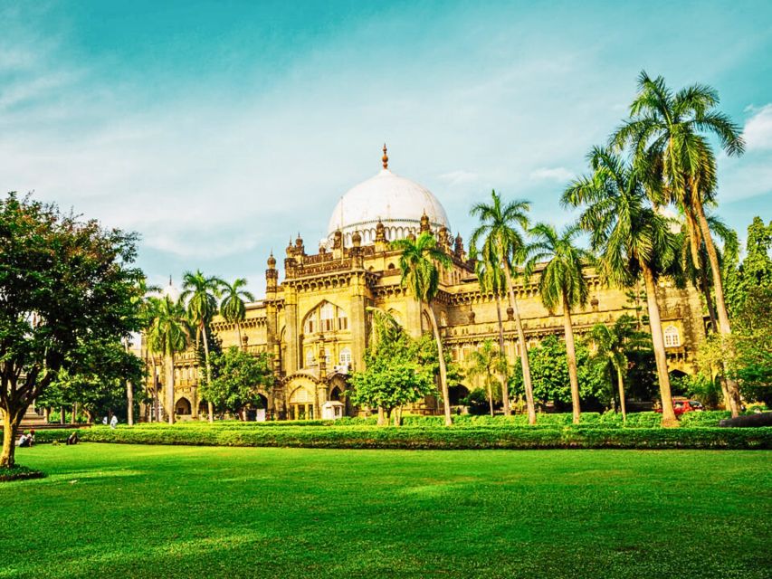 Mumbai Walking Tour with Local Snacks - Key highlights to look for