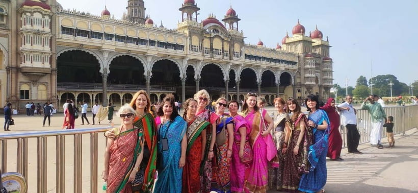 Mysore: Palace, Art Gallery & Devaraja Market Walking Tour - Why this Mysore Palace, art gallery, and market combo works