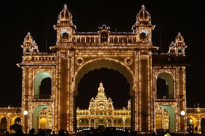Mysore Walking Tour - Stories, Culture and Food galore! - Perfume maker stop: smell memory and friendly faces