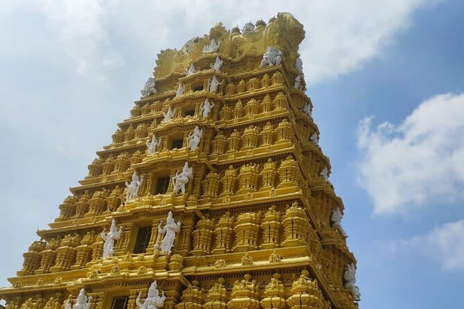 Mysore Walking Tour - Stories, Culture and Food galore! - Alleyway street food: where safe choices matter