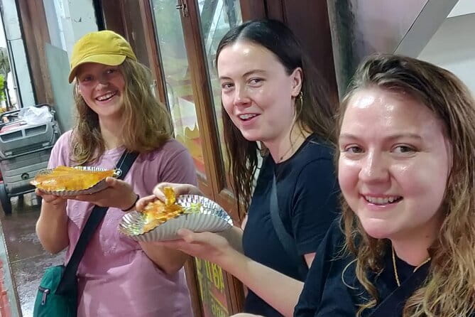 Mysore Walking Tour - Stories, Culture and Food galore! - Mysuru Palace gates: great context, without the interior expectation