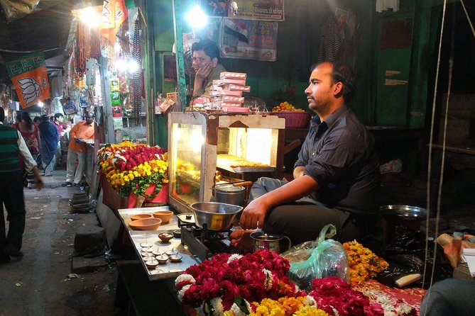 Old Agra City Short Cultural Walk - Timing and pacing, a true 2-hour evening style walk