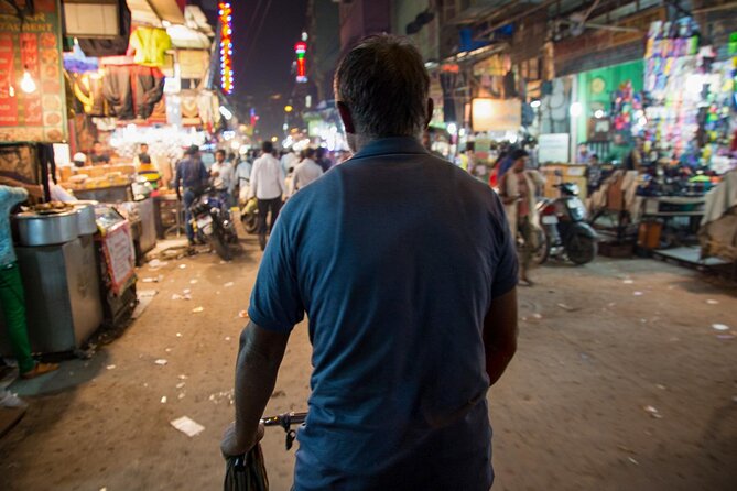Old Delhi & Spice Market Tour - Getting started at Rajiv Chowk, and how to show up smart