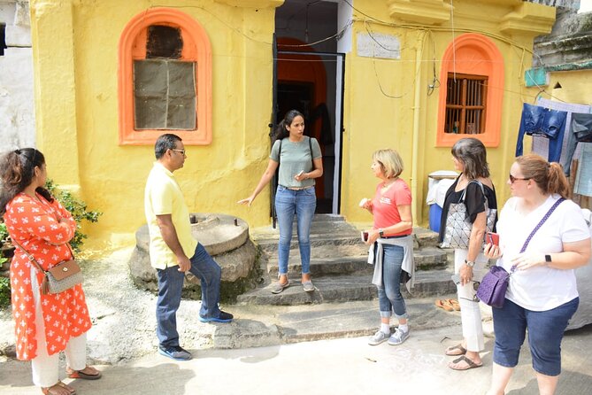 Old neighbourhood Walk - Half-Day Tour - Gavipura and Dhobi ghat: Laundry Life That Feels Real