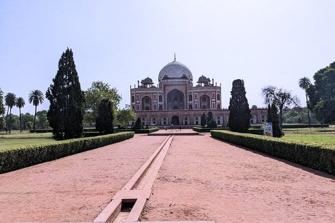 Old & New Delhi City Private Tour - Half Day or Full Day Options - Pickup, timing, and how the route is paced