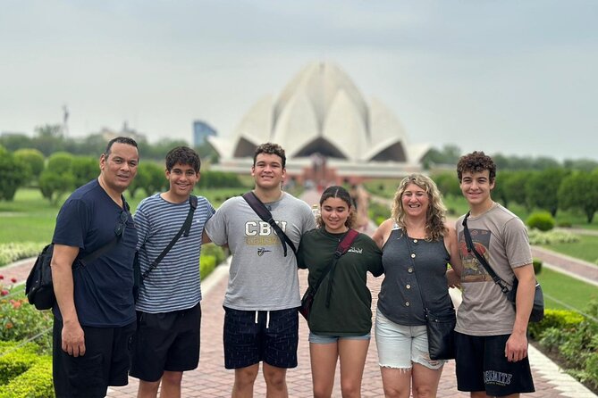 Old & New Delhi Full or Half Day Sightseeing Tour - Old Delhi meets New Delhi, without the travel headaches