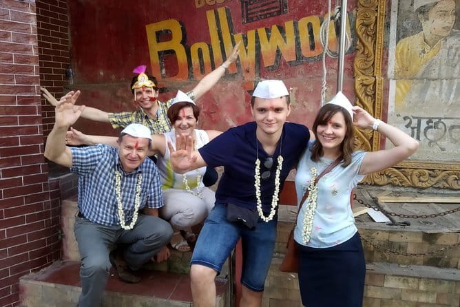 One-Day Private Taj Mahal Tour From Mumbai - Agra Fort after lunch, Akbar-era walls and UNESCO grounds