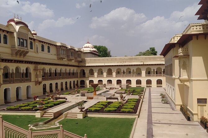 One Day Private Tour of Jaipur with Guide - A one-day Jaipur route that actually feels doable