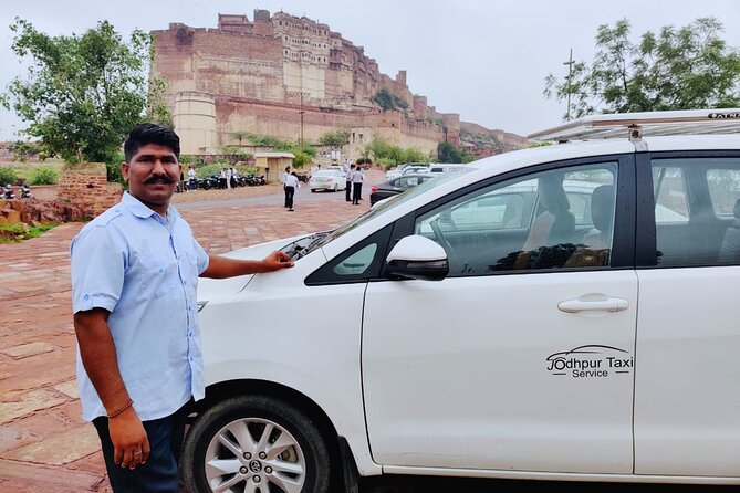 One Way Jodhpur to Jaisalmer - Private Transfer By Ac Car - On the road: comfort, luggage space, and driver behavior