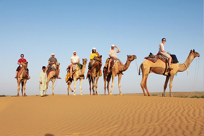 Overnight Camel Safari at Non-Touristic Route - The 3:00 pm pickup and the road toward Jassery Oasis and Khaba Fort