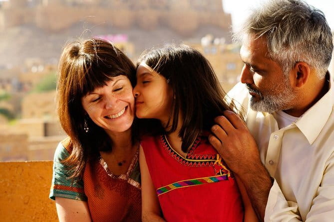 Overnight Camel Safari Tour - Day 2: Sunrise Ride, Breakfast, and Back to Jaisalmer by 11:00 am