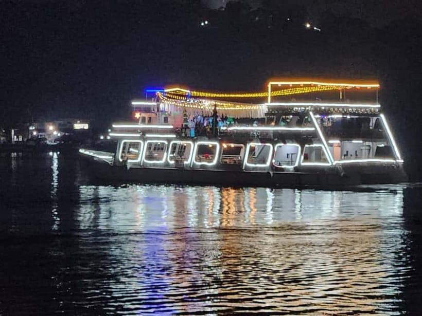 Panaji: Dinner Cruise in Goa with Hotel Transfer and 2 Beers - Key points before you board