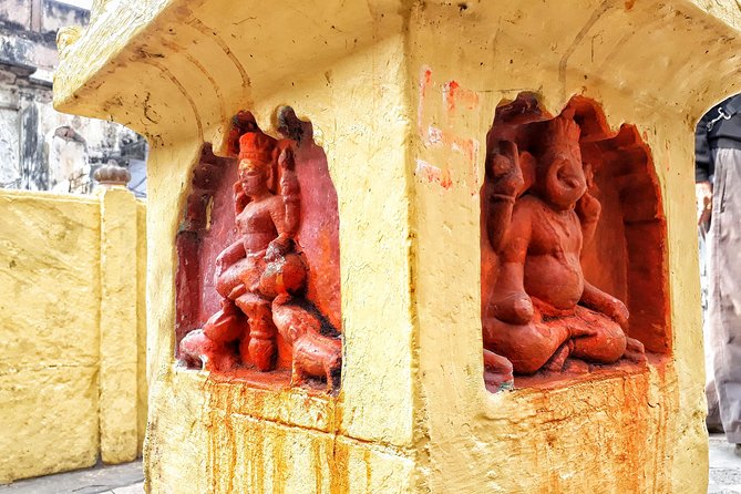 Photo Tour In Holy Varanasi - Why a 5:30 am Varanasi photo walk feels like a cheat code