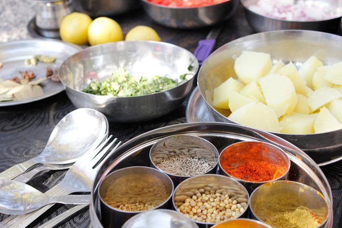 Private 3-Hour Cooking Lesson and Meal in a Local Home in Jaipur - Key things to know before you book