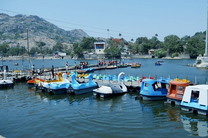 Private 4 Night 5 Days Udaipur & Mount Abu Tour By Car & Driver - Day 3: Drive to Mount Abu and the Dilwara Jain Temples moment