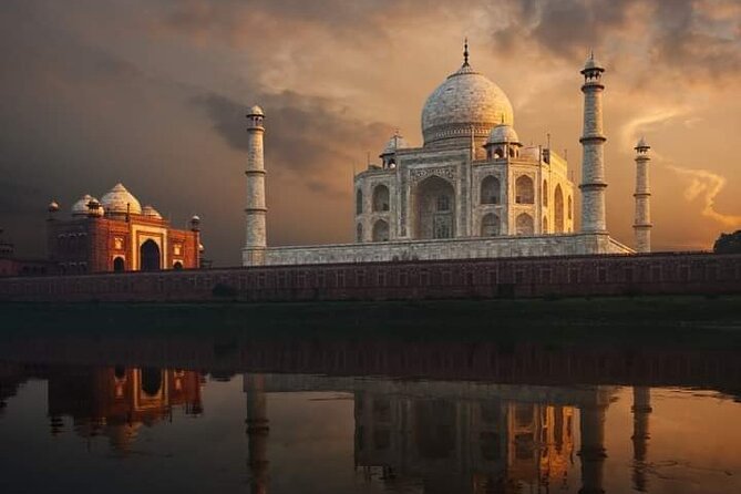 Private 6-Day Golden Triangle Tour: Delhi, Agra, Jaipur by Car - Jaipur Highlights: Amber Fort Ride, City Palace, Hawa Mahal, and Jantar Mantar