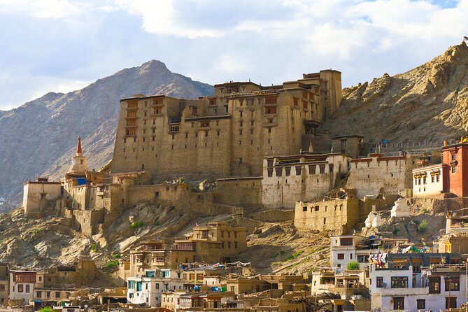 Private 6 Days Tour Visit to Ladakh with Meals Included - Your First Leh Day: Airport Transfer and a Calm Acclimatize Walk