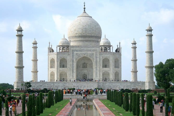 Private Agra Tour to TajMahal from Delhi by Car - Local Time in Agra: Optional Breakfast and Bazaar Shopping
