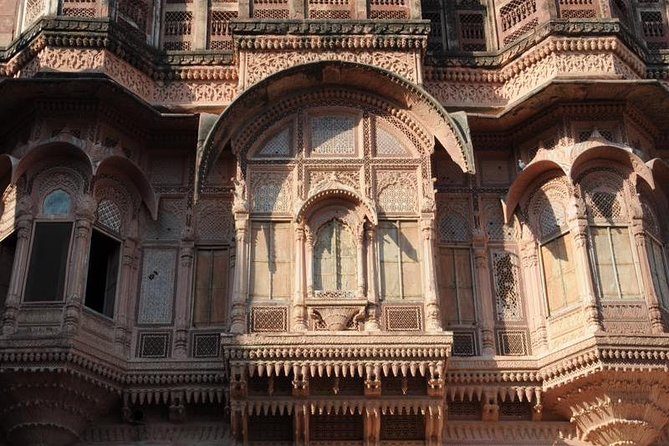 Private and Luxury Blue City Tour Pickup & Drop-Off by Pawan - Optional Umaid Bhawan and Mandore Garden, How to Decide