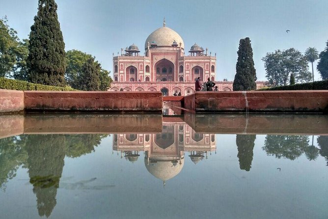 Private City Tour of New Delhi and Old Delhi - India Gate: Edwin Lutyens war memorial in New Delhi