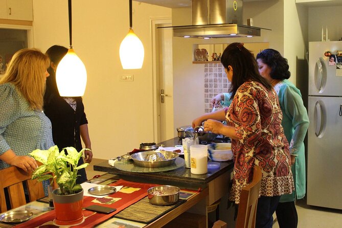 Private Cooking and Dining Experience in Bengaluru - Evening logistics that matter (6:00 PM to 8:30 PM, Monday to Tuesday)