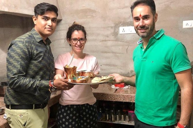 Private Cooking Class in Jodhpur With Pick Up & Drop Off - Getting there smoothly: pickup, Clock Tower, and Opposite Pal Haveli
