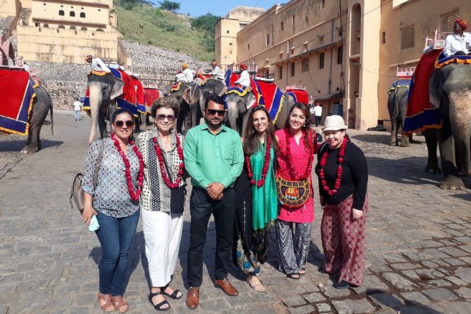 Private day tour of Jaipur with Driver and Guide - Amer Fort: two hours that are worth the hill climb
