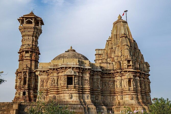 Private Day Trip to Chittorgarh Fort from Udaipur - The winding road to Chittorgarh, and why it matters