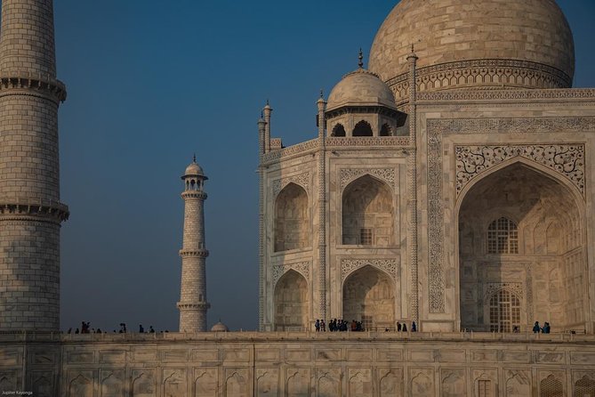 Private Day Trip to The Taj Mahal & Fatehpur Sikri from Jaipur - The drive and the value of a private A/C vehicle