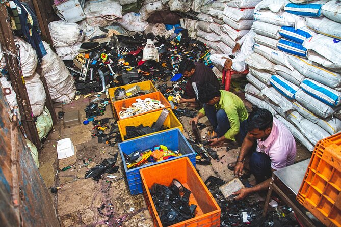 Private Dharavi Slum Photography Tour With Pickup - Entering Dharavi Through a Camera Lens