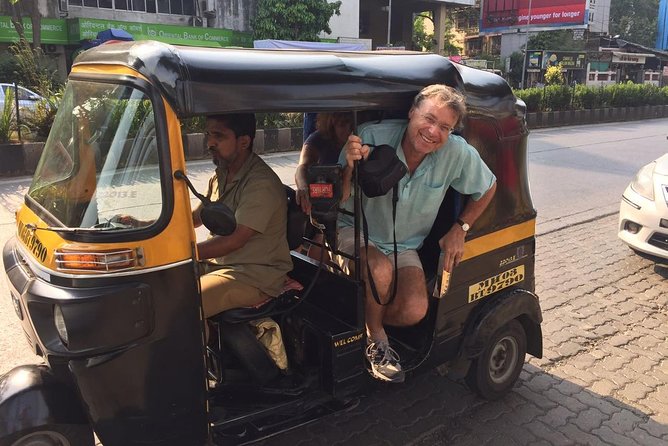 Private Dharavi Slum Tour with Transport and Refreshments - The 60 to 90 minute walking window in Dharavi