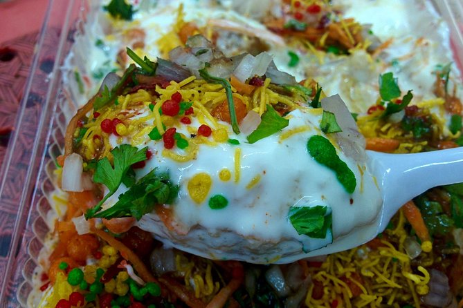 Private Food Trail in Sowcarpet Market - How the tour turns market snacks into living history