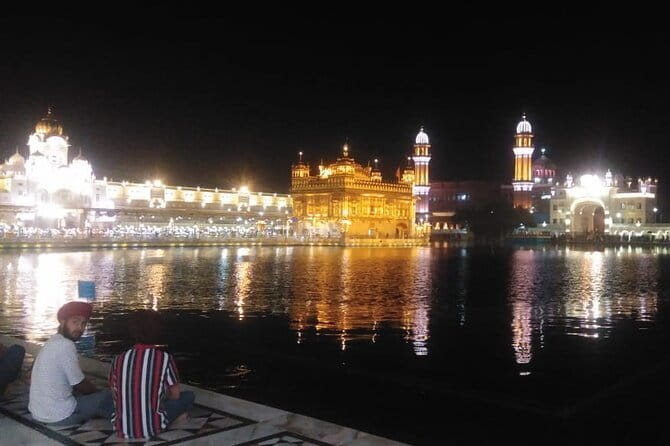 Private Full-Day Amritsar Tour: The Golden Temple & Wagah Border - Dukh Bhanjani Ber Tree: a small stop with a big legend
