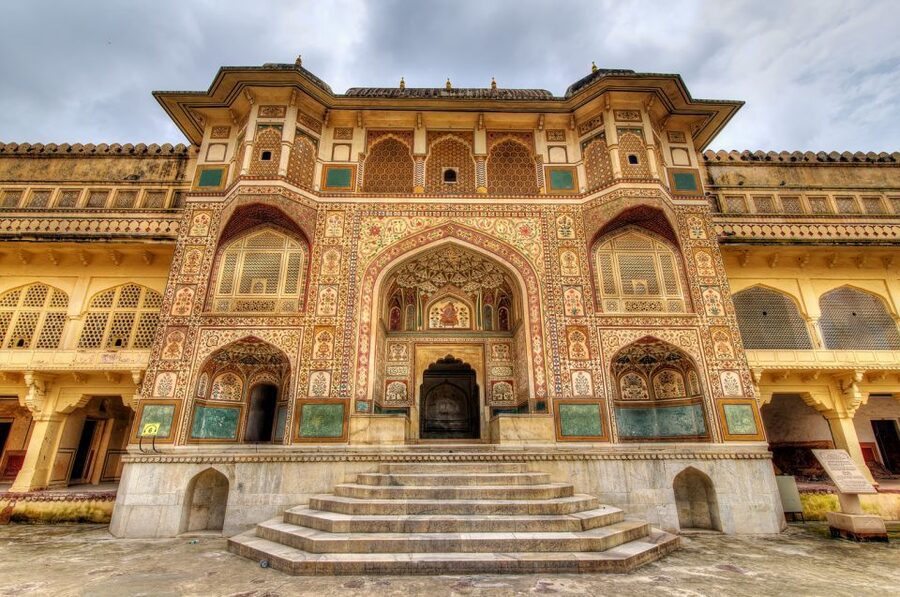 Private Full-Day Jaipur City Tour with Hotel Pick-Up & Drop - Amber Fort: courtyards, Sheesh Mahal mirrors, and lake views