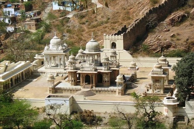 Private Full Day Jaipur Tour by Tuk-Tuk - Stop 2: Panna Meena ka Kund, Jaipur’s Restored Stepwell